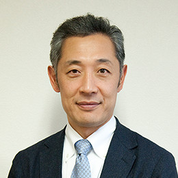 代表取締役　内藤泰作